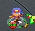 Super Monkey Fan Club targeting a bloon